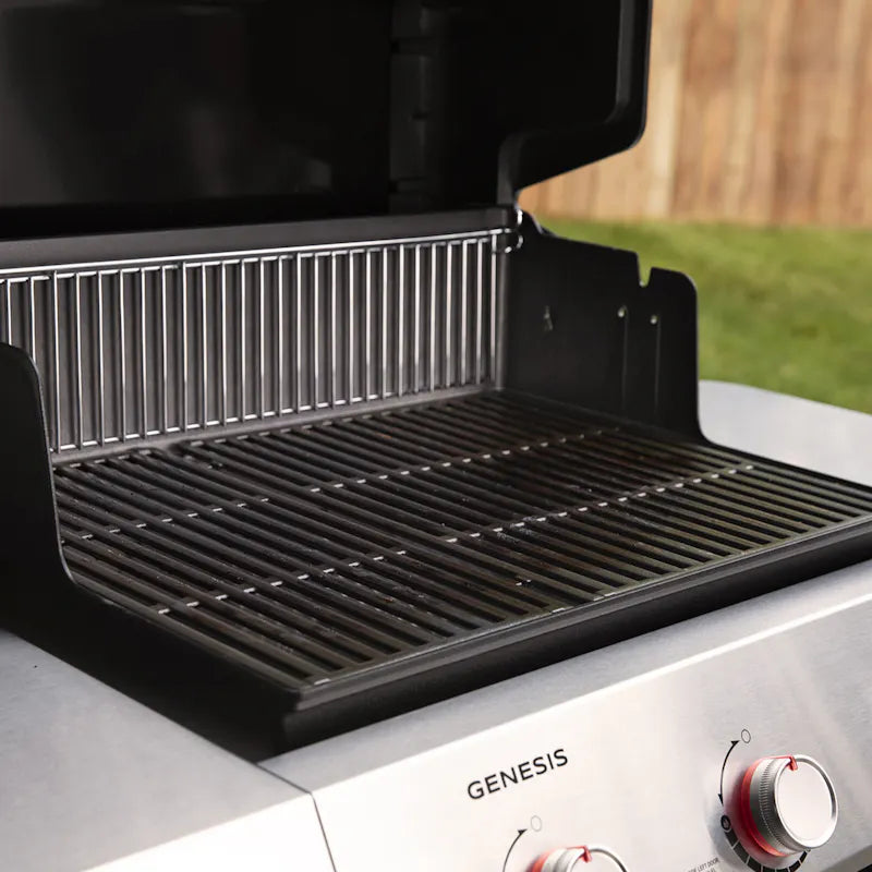 GENESIS E-315-GASBARBECUE